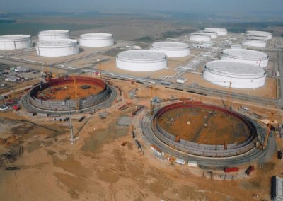 Oil tank construction